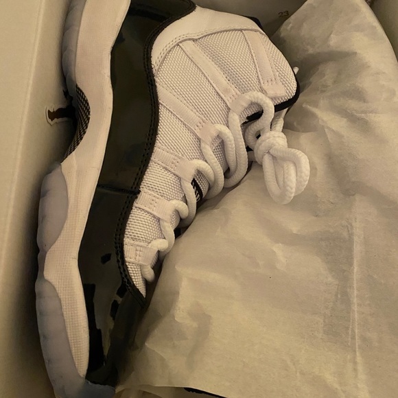 Air Jordan 11 retro “Concords” - Picture 3 of 4